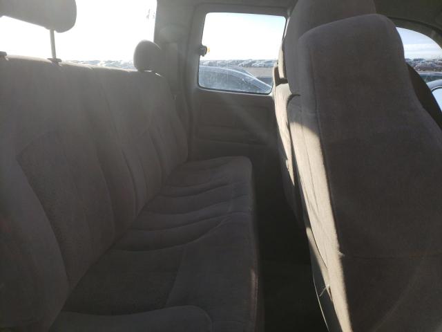 Photo 10 from auction – 2000 CHEVROLET SILVERADO with VIN 1GCEK19V2YE385743