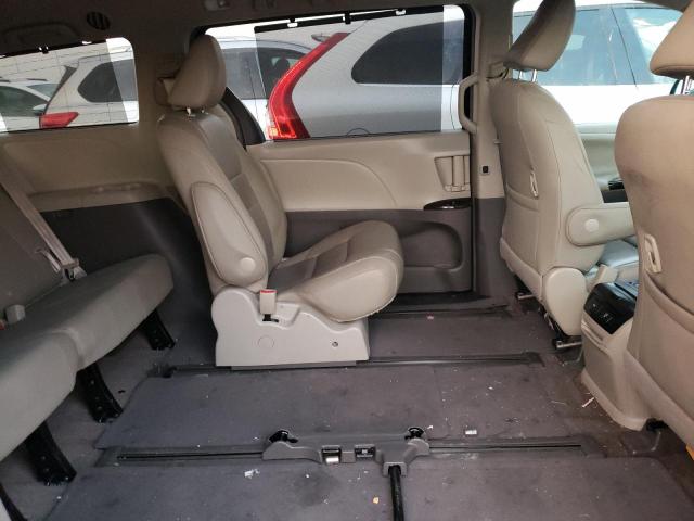 Photo 11 from auction – 2015 TOYOTA SIENNA XLE with VIN 5TDDK3DC8FS096788