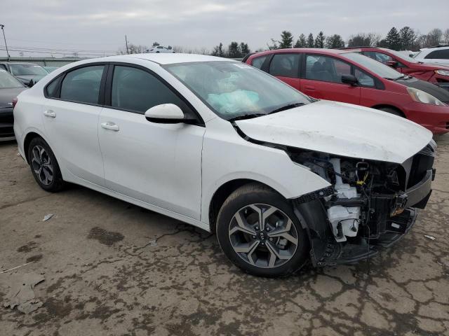 Photo 4 from auction – 2021 KIA FORTE FE with VIN 3KPF24AD3ME387167