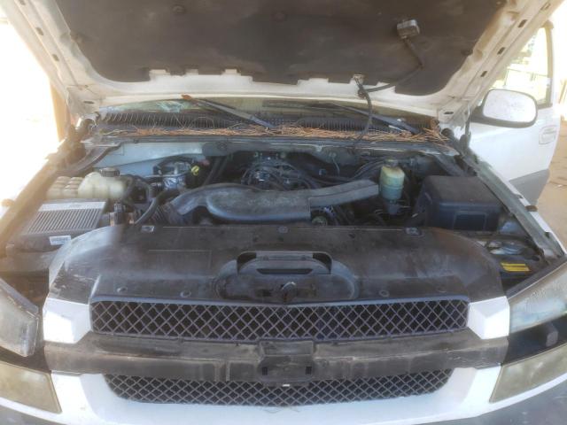 Photo 11 from auction – 2002 CHEVROLET AVALANCHE with VIN 3GNEK13T52G244020