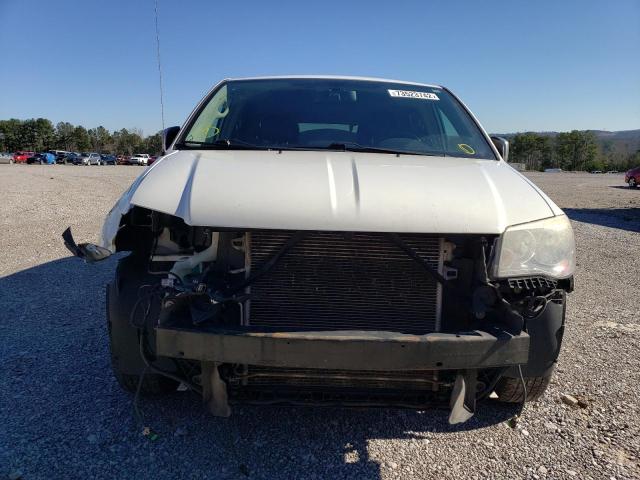 Photo 5 from auction – 2013 CHRYSLER TOWN & COU with VIN 2C4RC1CG0DR722934