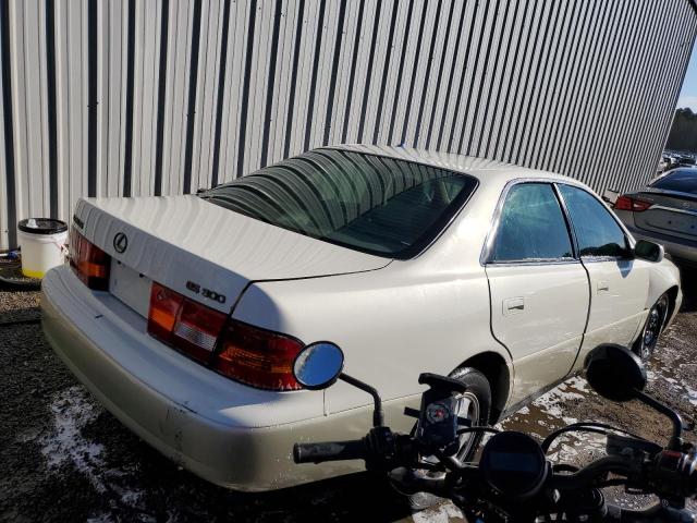 Photo 3 from auction – 1999 LEXUS ES 300 with VIN JT8BF28G1X0197046