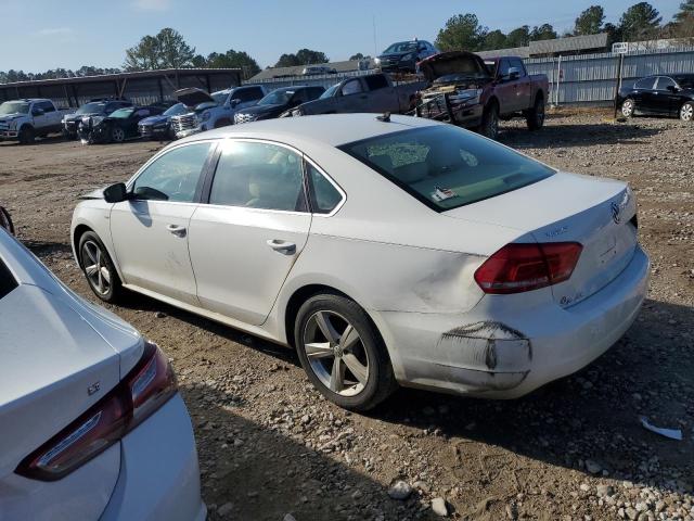 Photo 2 from auction – 2015 VOLKSWAGEN PASSAT S with VIN 1VWAS7A33FC107256