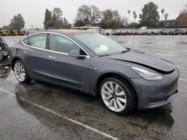 Photo 4 from auction – 2018 TESLA MODEL 3 with VIN 5YJ3E1EA8JF004483