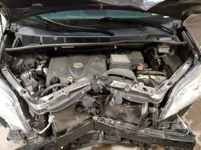 Photo 12 from auction – 2017 TOYOTA SIENNA XLE with VIN 5TDYZ3DC3HS821407