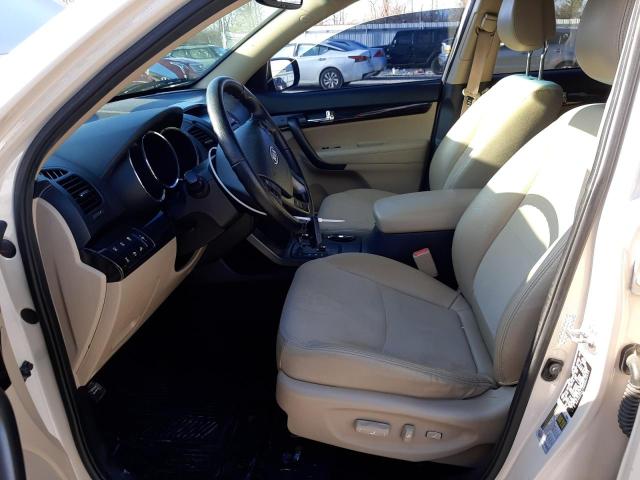 Photo 7 from auction – 2011 KIA SORENTO EX with VIN 5XYKUCA13BG029639