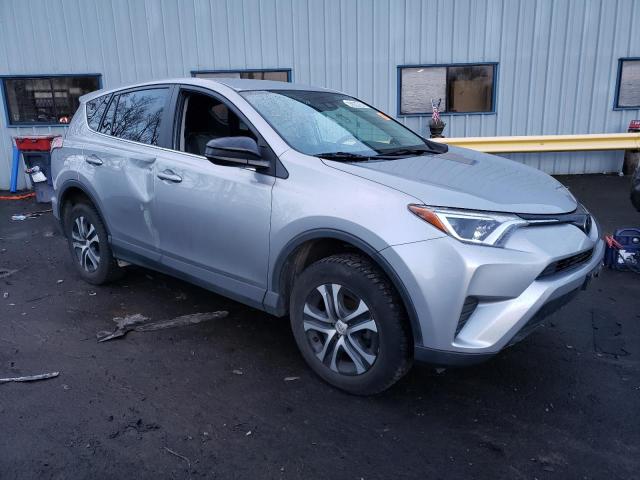 Photo 4 from auction – 2018 TOYOTA RAV4 LE with VIN 2T3BFREV7JW761380