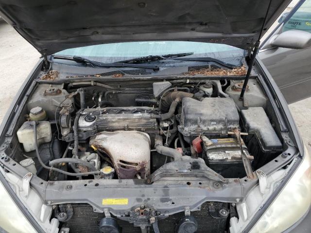 Photo 11 from auction – 2002 TOYOTA CAMRY LE with VIN 4T1BE32K42U600523