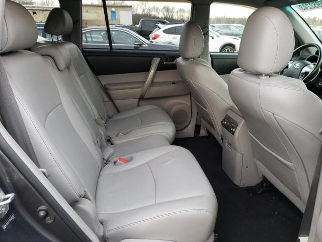 Photo 11 from auction – 2011 TOYOTA HIGHLANDER with VIN 5TDBK3EH3BS052032