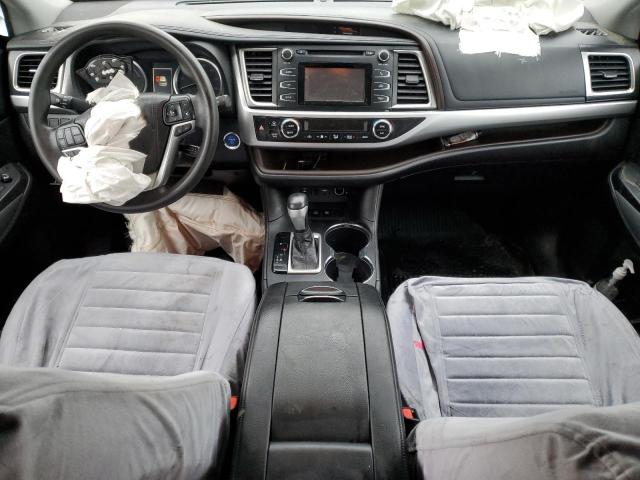 Photo 8 from auction – 2019 TOYOTA HIGHLANDER with VIN 5TDBGRFH4KS057985