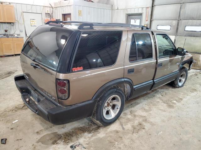 Photo 3 from auction – 2002 CHEVROLET BLAZER with VIN 1GNCS13W22K197264