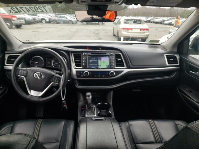 Фото 8 с аукциона – 2017 TOYOTA HIGHLANDER с VIN 5TDJZRFH7HS360466