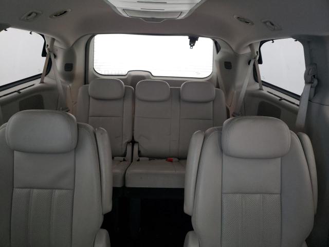 Photo 10 from auction – 2010 CHRYSLER TOWN & COU with VIN 2A4RR8D1XAR392825