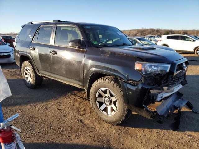 Photo 4 from auction – 2017 TOYOTA 4RUNNER SR with VIN JTEBU5JR7H5436829