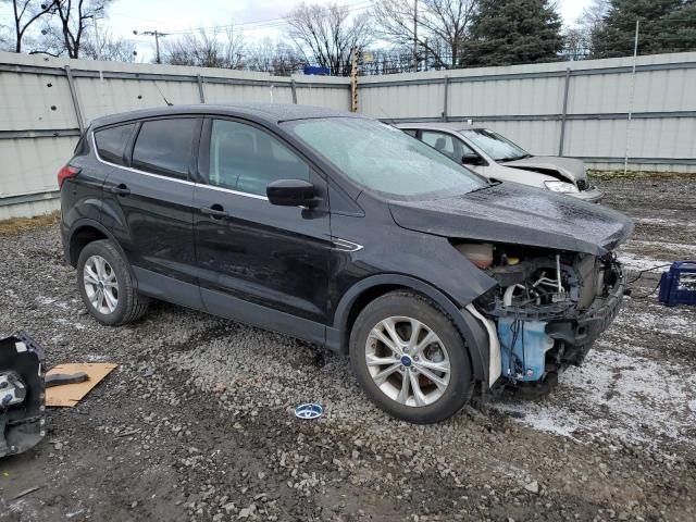 Photo 4 from auction – 2019 FORD ESCAPE SE with VIN 1FMCU9GD6KUA06729