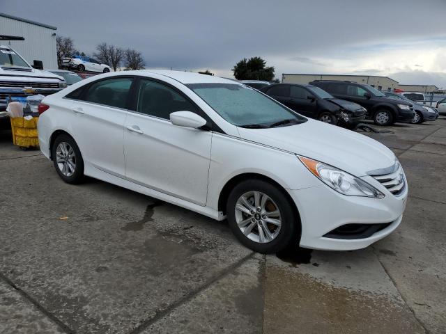 Photo 4 from auction – 2014 HYUNDAI SONATA GLS with VIN 5NPEB4AC1EH845496