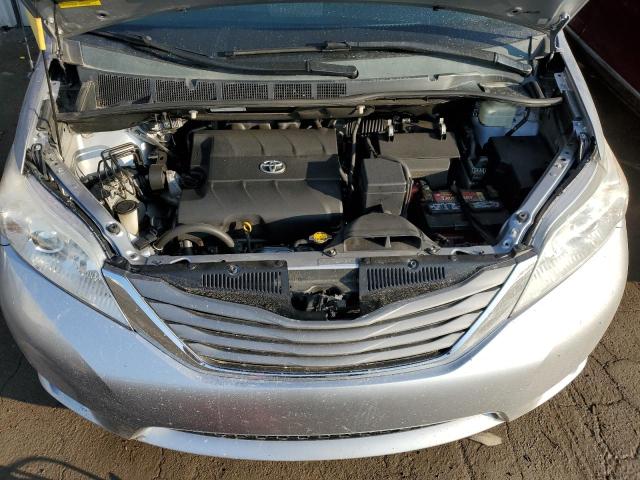 Photo 11 from auction – 2012 TOYOTA SIENNA XLE with VIN 5TDYK3DC5CS184551