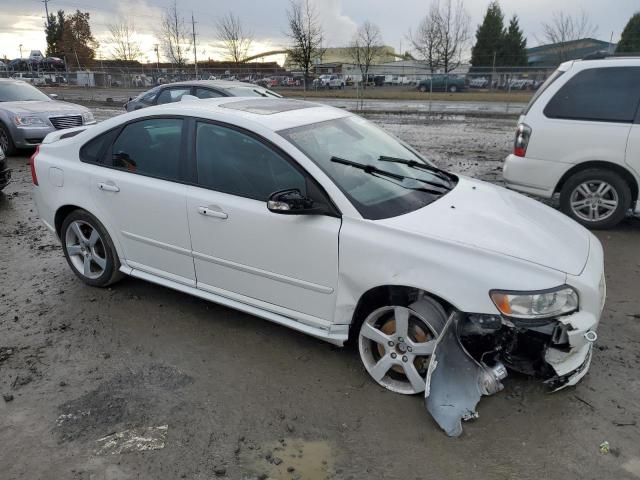 Photo 4 from auction – 2011 VOLVO S40 T5 with VIN YV1672MS6B2536255