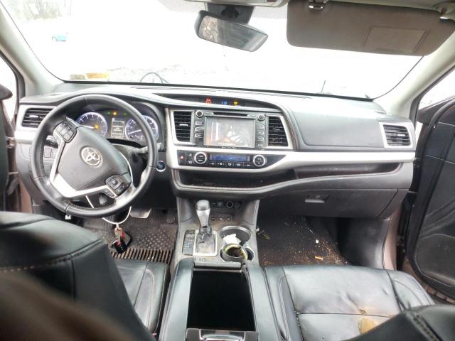 Photo 8 from auction – 2019 TOYOTA HIGHLANDER with VIN 5TDJZRFH8KS917618