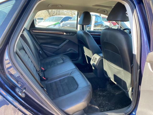 Photo 6 from auction – 2013 VOLKSWAGEN PASSAT SEL with VIN 1VWCN7A30DC069482