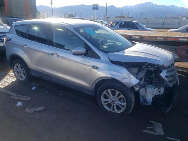 Photo 4 from auction – 2017 FORD ESCAPE SE with VIN 1FMCU9GD3HUE48943