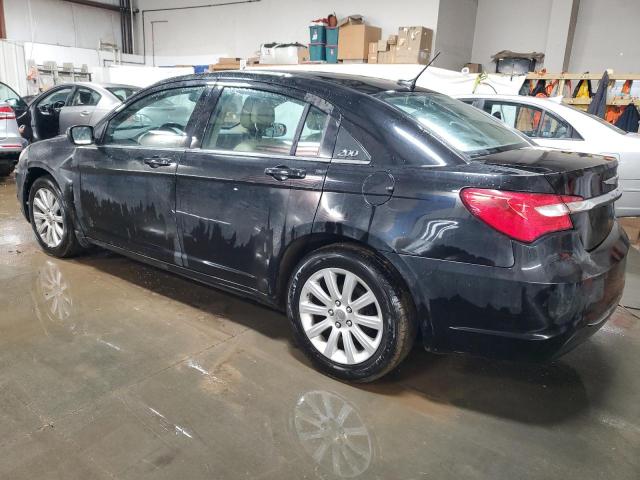 Photo 2 from auction – 2013 CHRYSLER 200 TOURIN with VIN 1C3CCBBB0DN542811