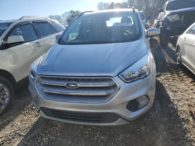 Photo 5 from auction – 2018 FORD ESCAPE SE with VIN 1FMCU0GD5JUD06000