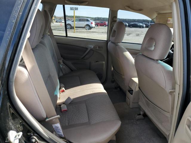 Photo 10 from auction – 2004 TOYOTA RAV4 with VIN JTEGD20V340014812