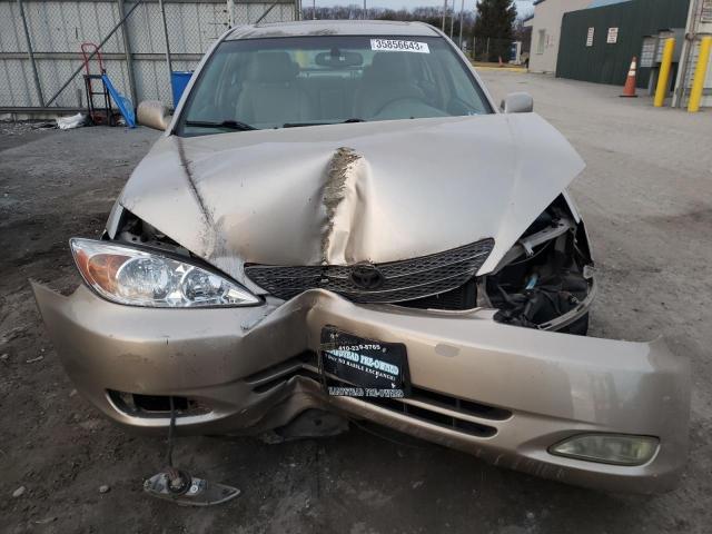 Photo 5 from auction – 2004 TOYOTA CAMRY LE with VIN 4T1BF30K64U587812