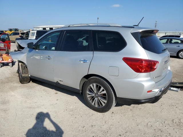 Photo 2 from auction – 2017 NISSAN PATHFINDER with VIN 5N1DR2MN8HC680647