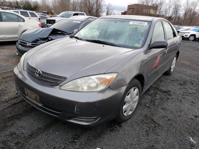TOYOTA CAMRY LE 2004 with VIN 4T1BE32K64U819213 - Photo from auction