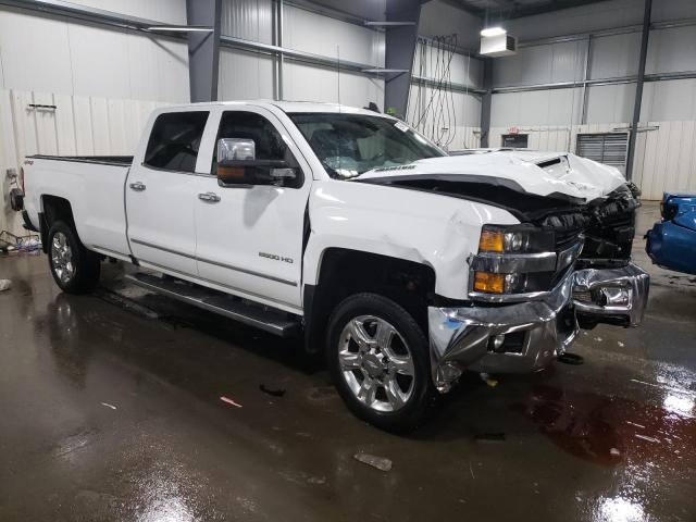 Photo 4 from auction – 2017 CHEVROLET SILVERADO with VIN 1GC1KWEY2HF178565