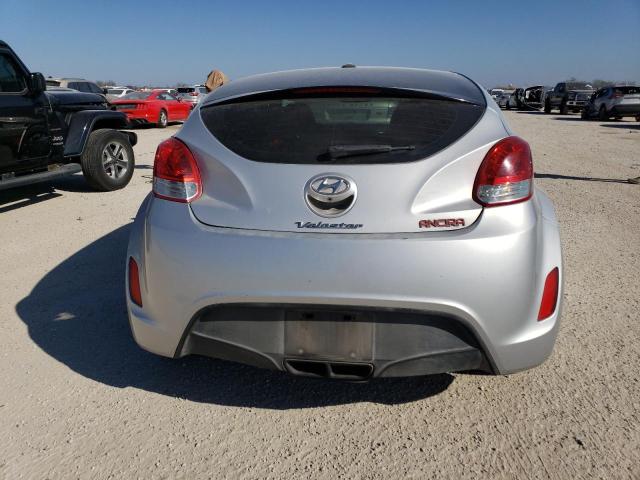 Photo 6 from auction – 2016 HYUNDAI VELOSTER with VIN KMHTC6AD6GU297430
