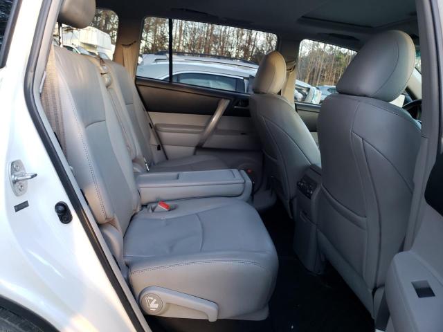 Photo 11 from auction – 2011 TOYOTA HIGHLANDER with VIN 5TDZK3EHXBS046629