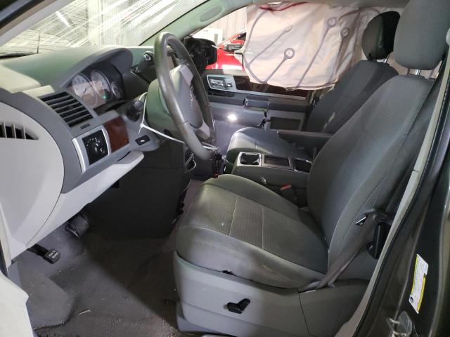 Photo 7 from auction – 2010 CHRYSLER TOWN & COU with VIN 2A4RR5D10AR452156