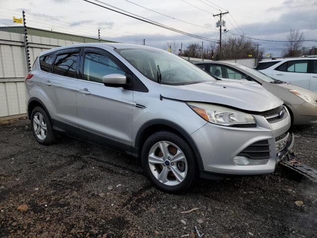 Photo 4 from auction – 2016 FORD ESCAPE SE with VIN 1FMCU9GX4GUB27860