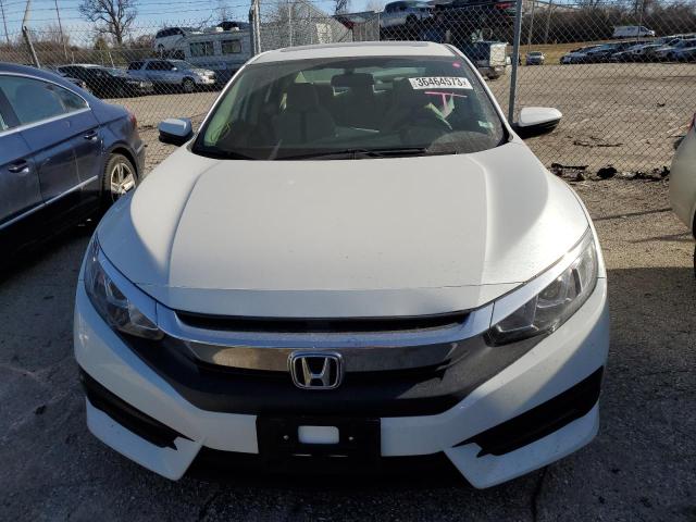 Photo 5 from auction – 2018 HONDA CIVIC EX with VIN 19XFC2F75JE021131