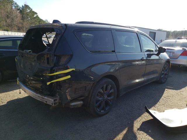 Photo 3 from auction – 2018 CHRYSLER PACIFICA L with VIN 2C4RC1GG8JR164966
