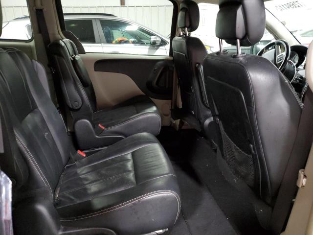Photo 11 from auction – 2014 CHRYSLER TOWN & COU with VIN 2C4RC1BG3ER215738