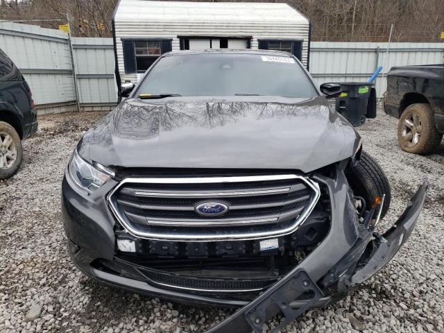 Photo 5 from auction – 2017 FORD TAURUS LIM with VIN 1FAHP2J87HG124404