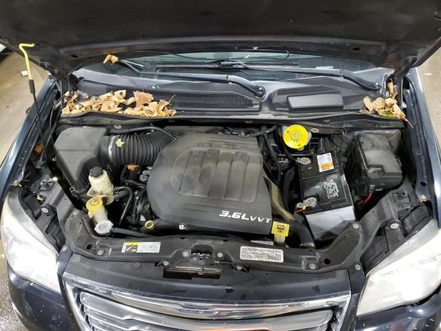 Photo 12 from auction – 2014 CHRYSLER TOWN & COU with VIN 2C4RC1BG3ER215738