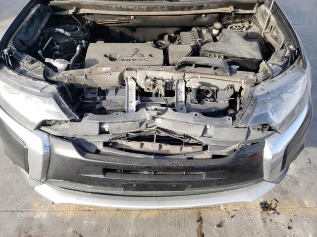 Photo 11 from auction – 2017 MITSUBISHI OUTLANDER with VIN JA4AD3A36HZ036540