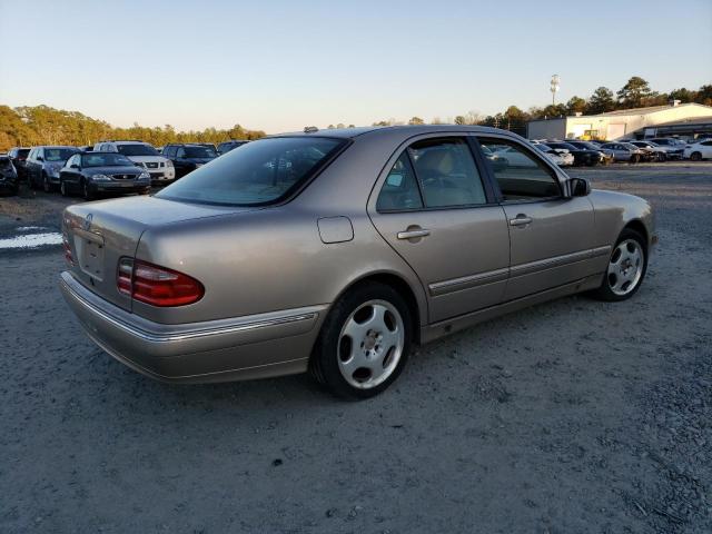 Photo 3 from auction – 2002 MERCEDES-BENZ E 320 with VIN WDBJF65J72B421548