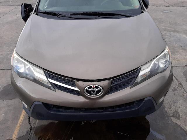 Photo 12 from auction – 2014 TOYOTA RAV4 LE with VIN JTMZFREVXED042268