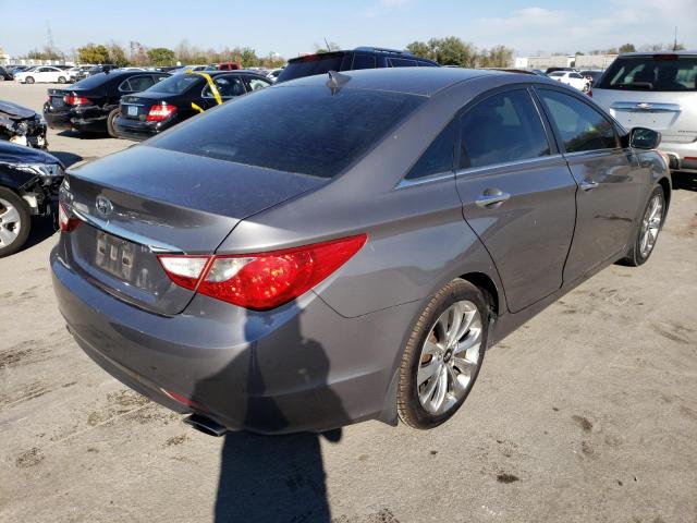 Photo 3 from auction – 2012 HYUNDAI SONATA SE with VIN 5NPEC4AC4CH352115