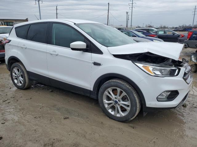 Photo 4 from auction – 2017 FORD ESCAPE SE with VIN 1FMCU9GD4HUE76671
