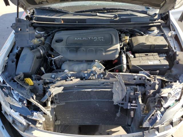 Photo 11 from auction – 2015 CHRYSLER 200 LIMITE with VIN 1C3CCCAB5FN693105