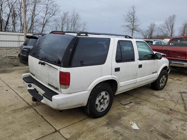 Photo 3 from auction – 2002 CHEVROLET BLAZER with VIN 1GNDT13WX2K234823