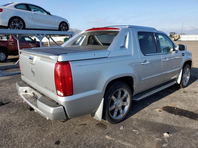 Photo 3 from auction – 2011 CADILLAC ESCALADE E with VIN 3GYT4MEF6BG124384