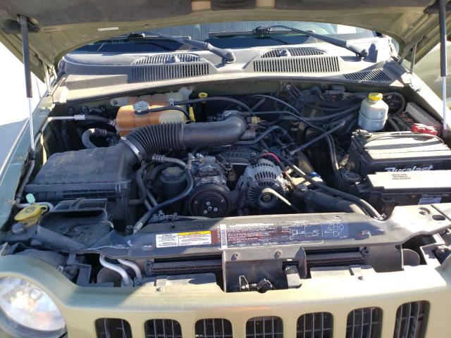 Photo 11 from auction – 2004 JEEP LIBERTY SP with VIN 1J4GL48K54W197960
